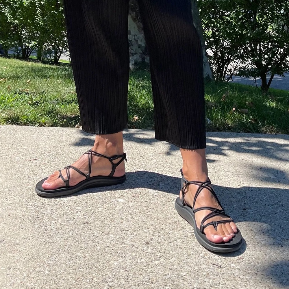 Teva Voya Infinity Sandals